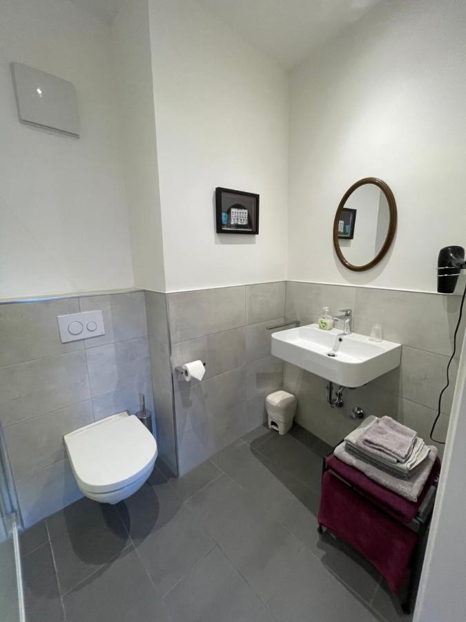 Ansitz Thalerhof Apartment ลานา ภายนอก รูปภาพ